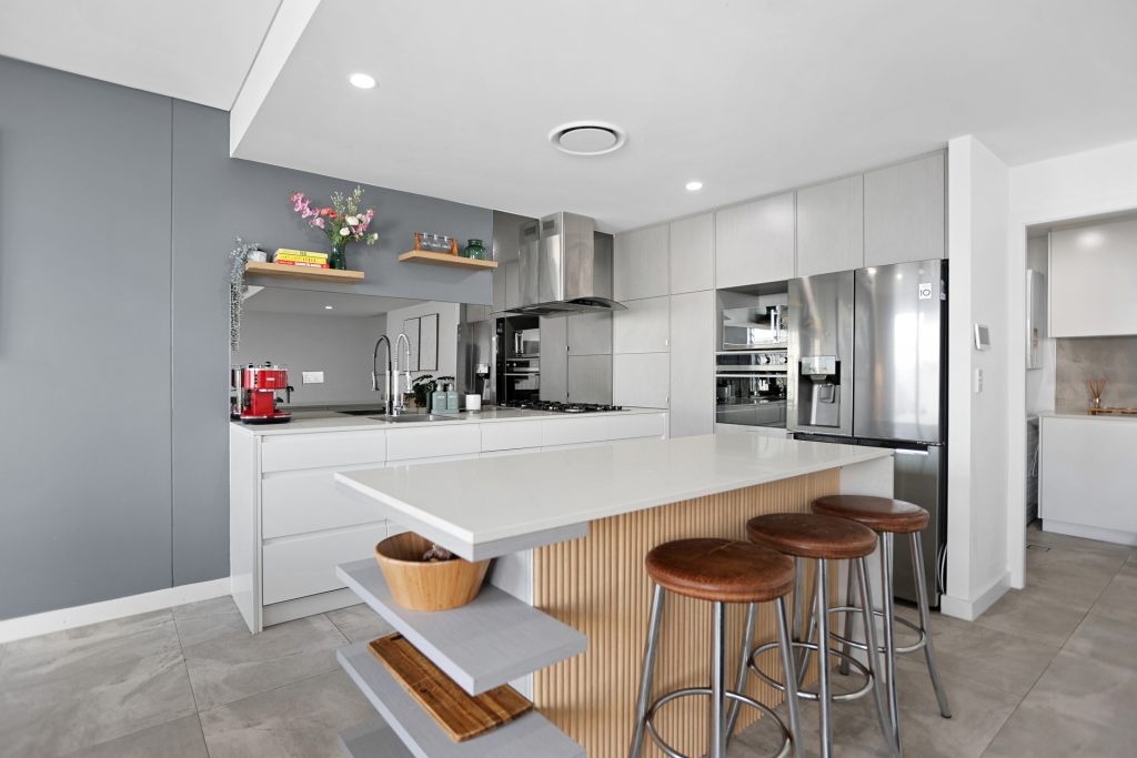 5 Deluxe Circuit, Norwest NSW 2153 - photo 3