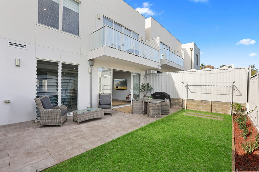 5 Deluxe Circuit, Norwest NSW 2153 - photo 9