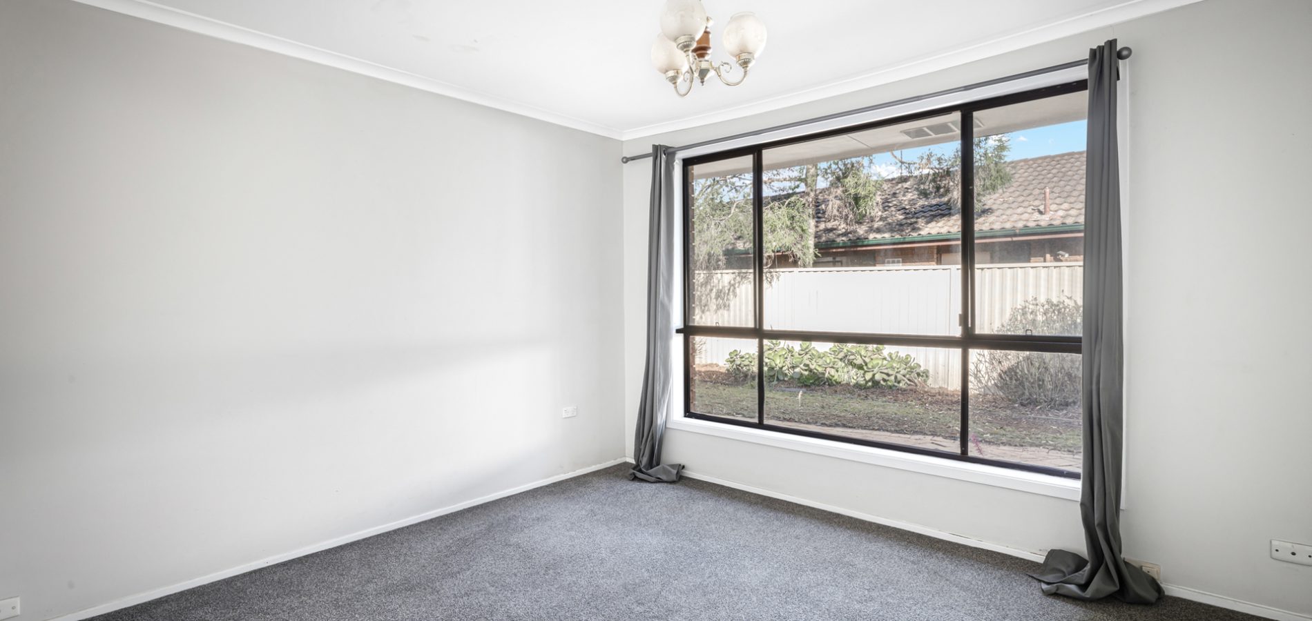 8 Caird Place, Seven Hills NSW 2147 - photo 5