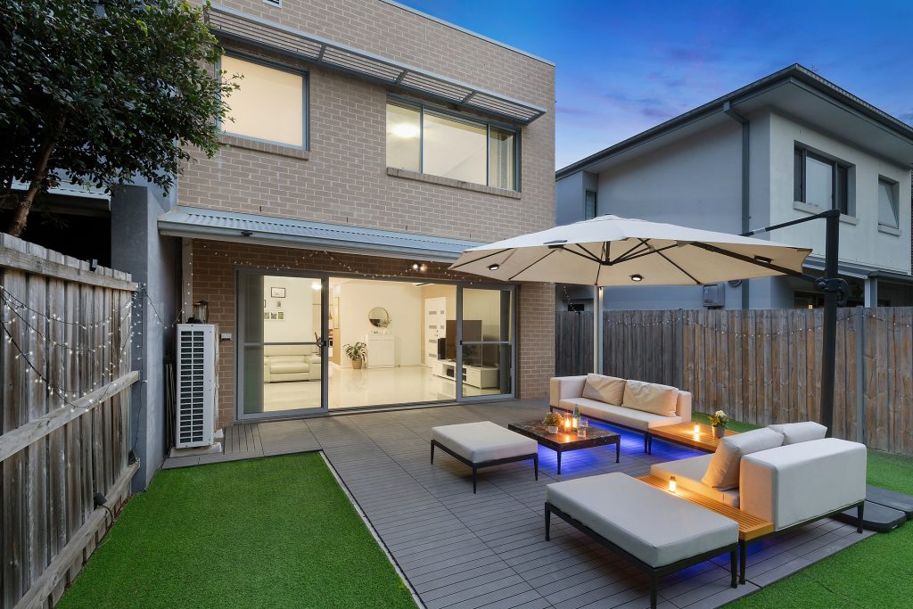 9/23 Watkins Road, Baulkham Hills NSW 2153 - photo 2