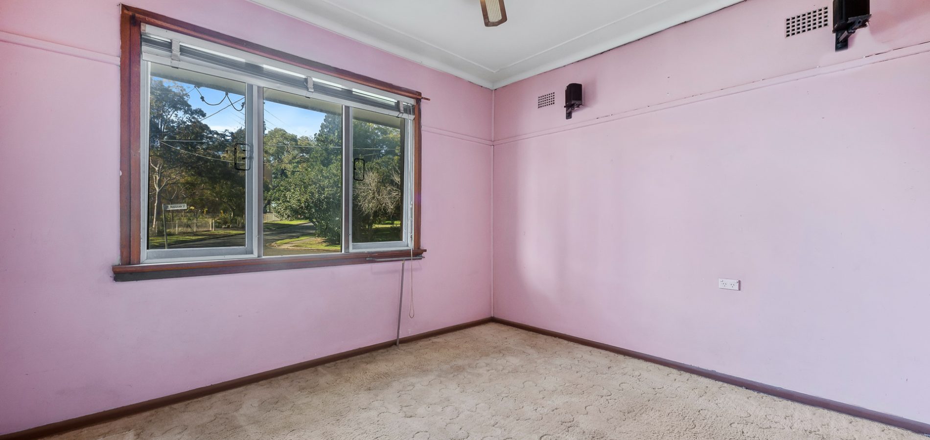 2 Maughan Street, Lalor Park NSW 2147 - photo 4