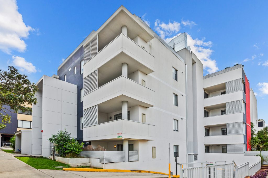 18/5 Robilliard Street, Mays Hill NSW 2145 - McGrath West Group