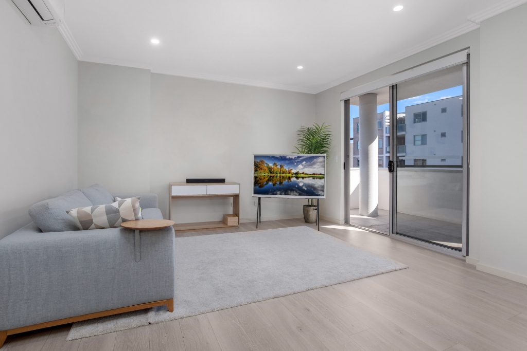 18/5 Robilliard Street, Mays Hill NSW 2145 - photo 3