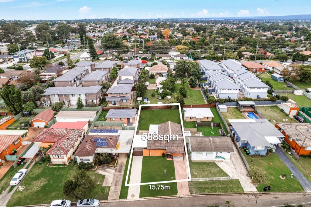 22 Rosedale Avenue, Penrith NSW 2750 - photo 5