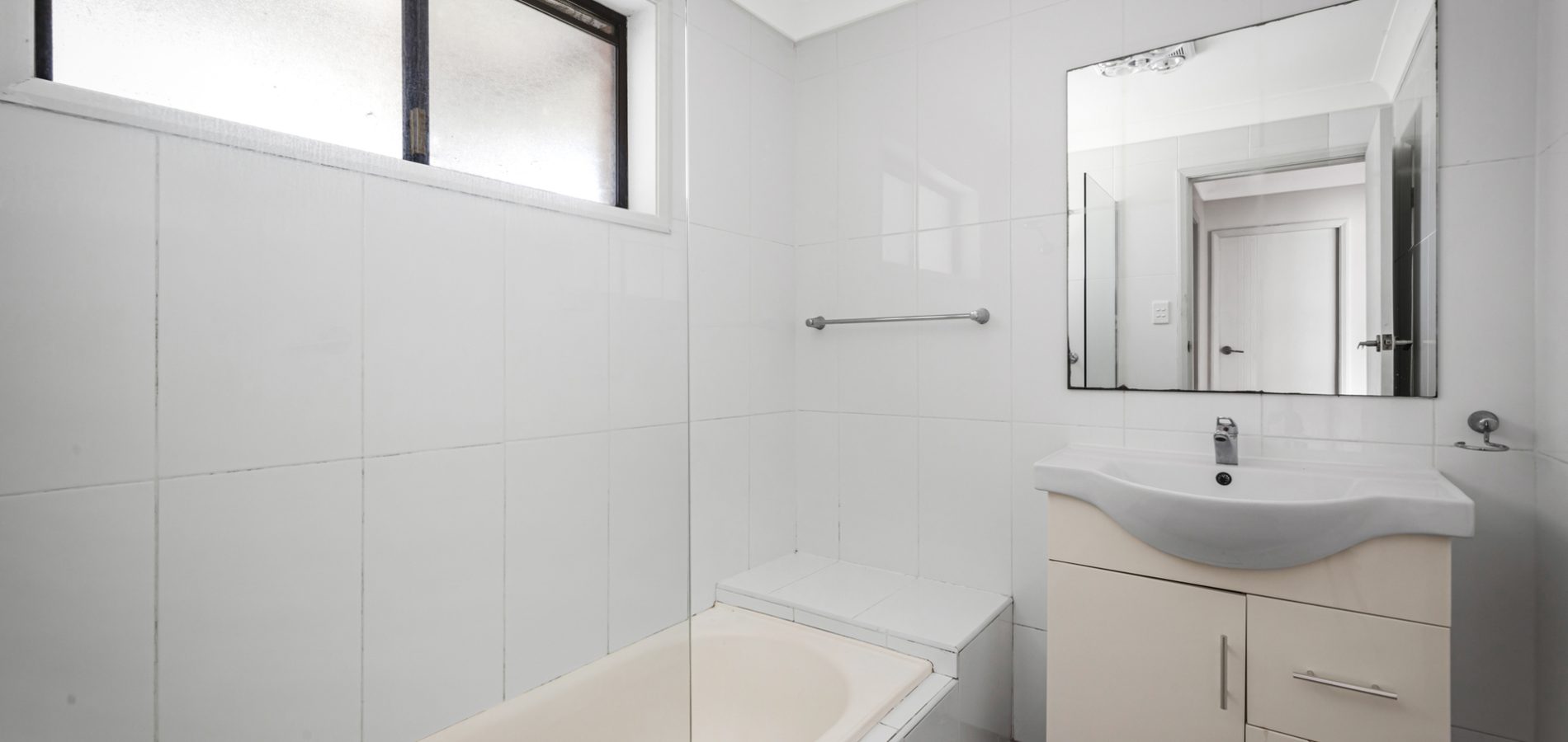 22 Rosedale Avenue, Penrith NSW 2750 - photo 10
