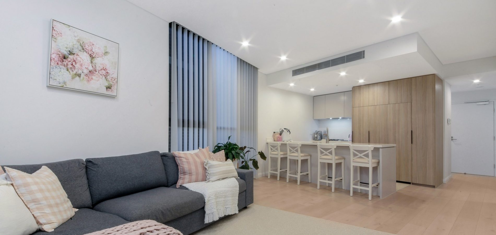 G20/1 Maple Tree Road, Westmead NSW 2145 - photo 2