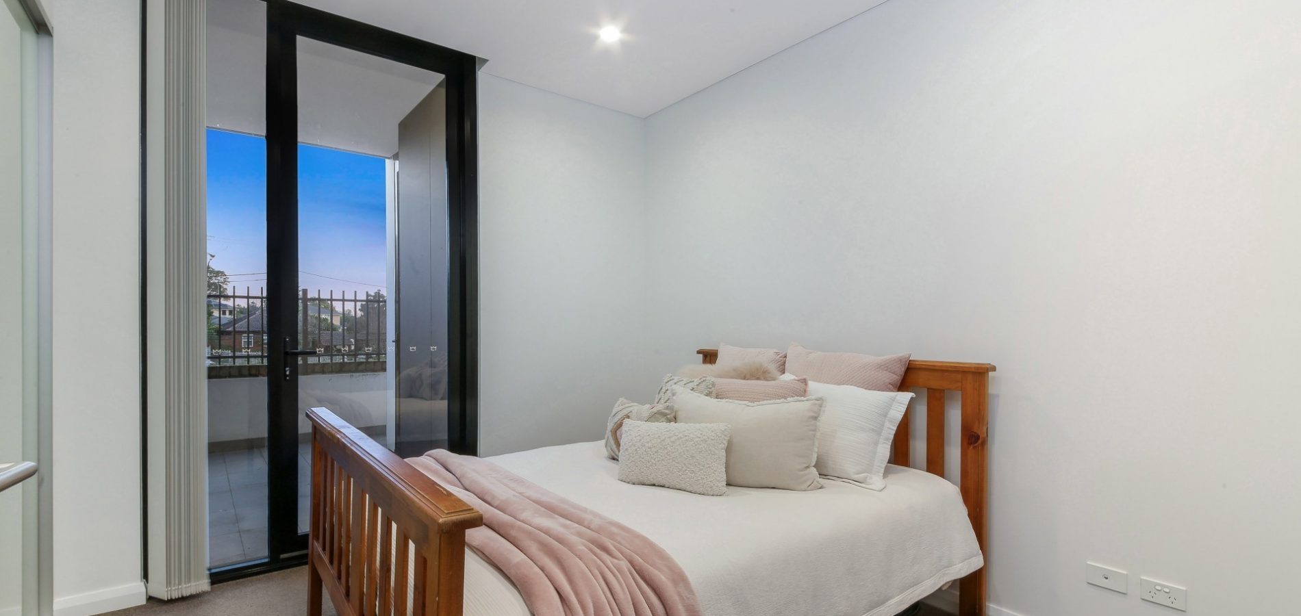 G20/1 Maple Tree Road, Westmead NSW 2145 - photo 8