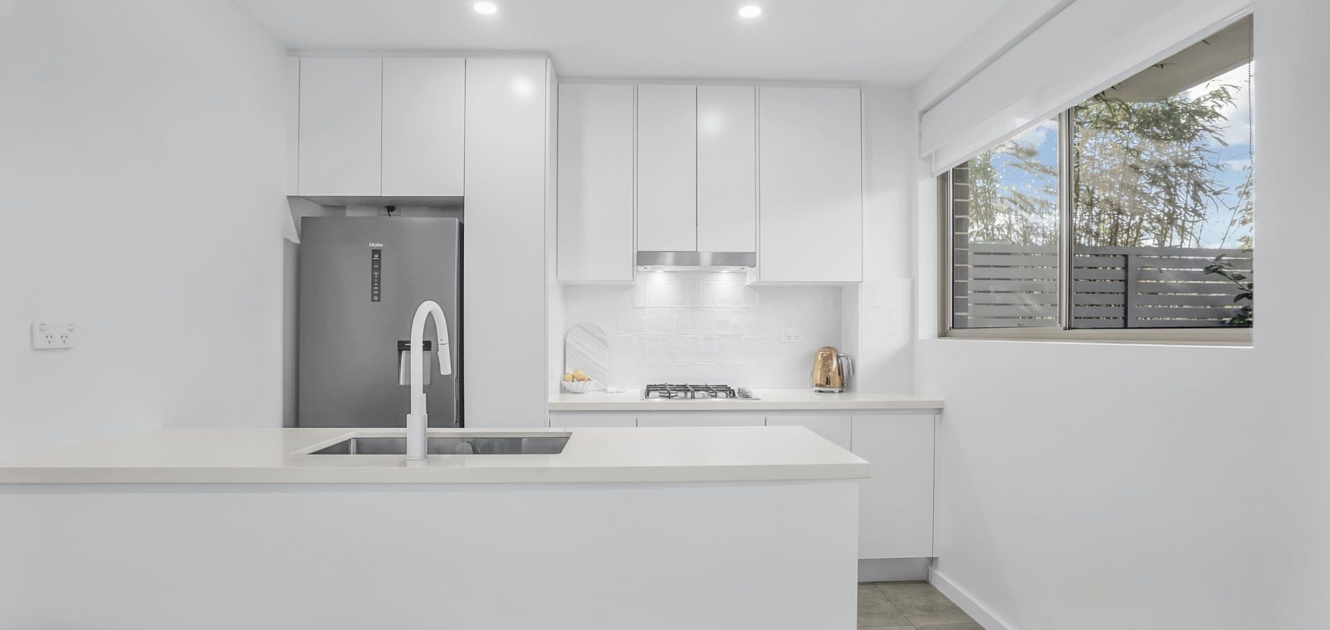 2/17-19 Robiliard Street, Mays Hill NSW 2145 - photo 3