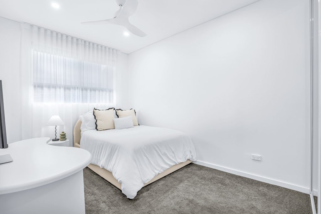 2/17-19 Robiliard Street, Mays Hill NSW 2145 - photo 5