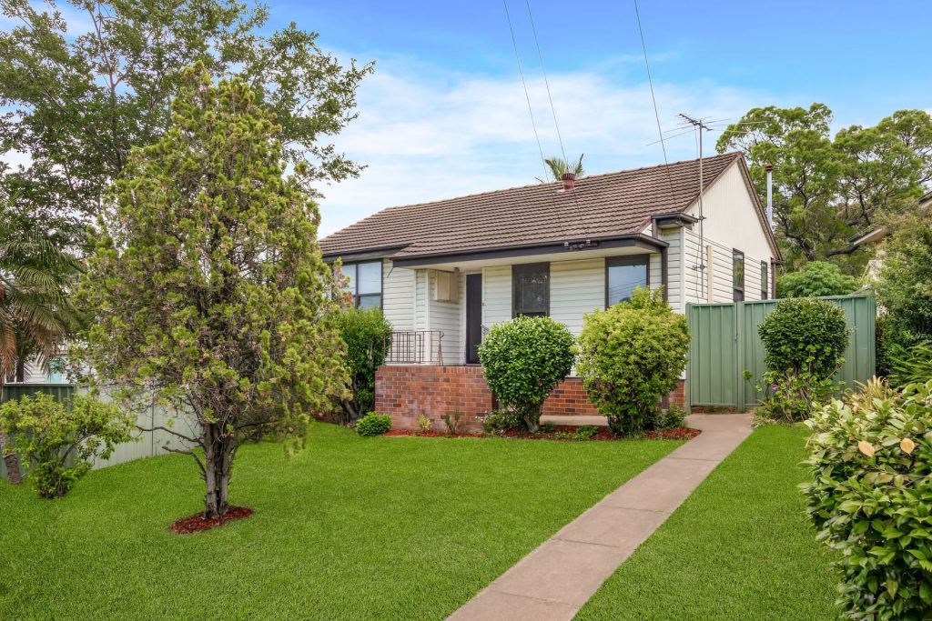 6 May Walk, Lalor Park NSW 2147 - McGrath West Group
