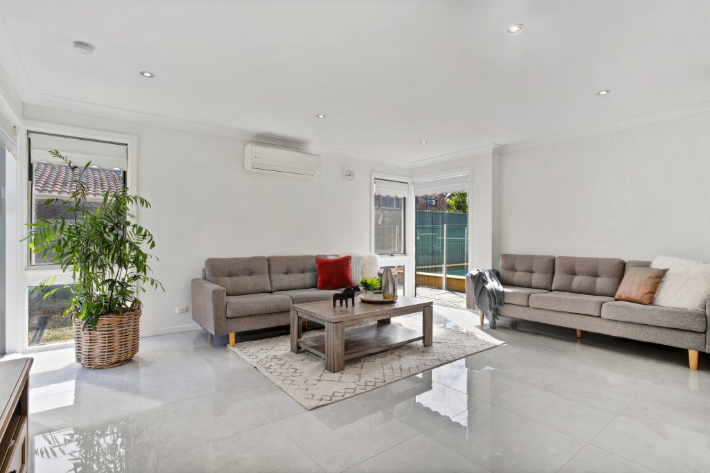 28 Whitby Road, Kings Langley NSW 2147 - photo 2