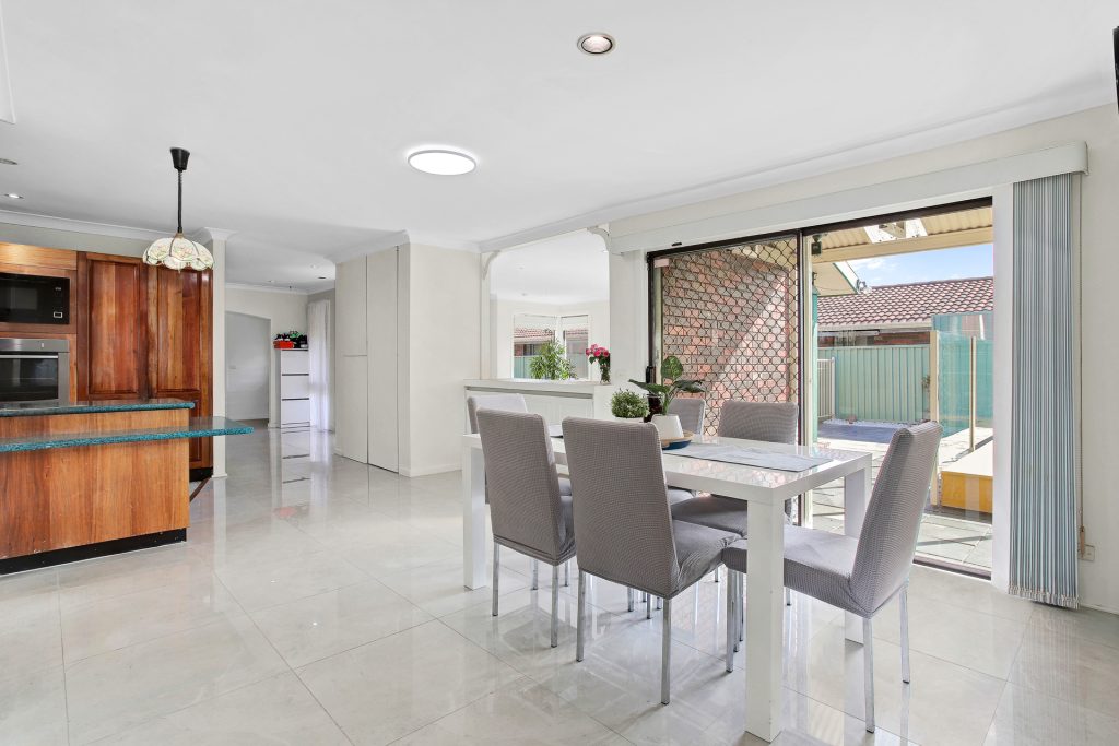 28 Whitby Road, Kings Langley NSW 2147 - photo 5