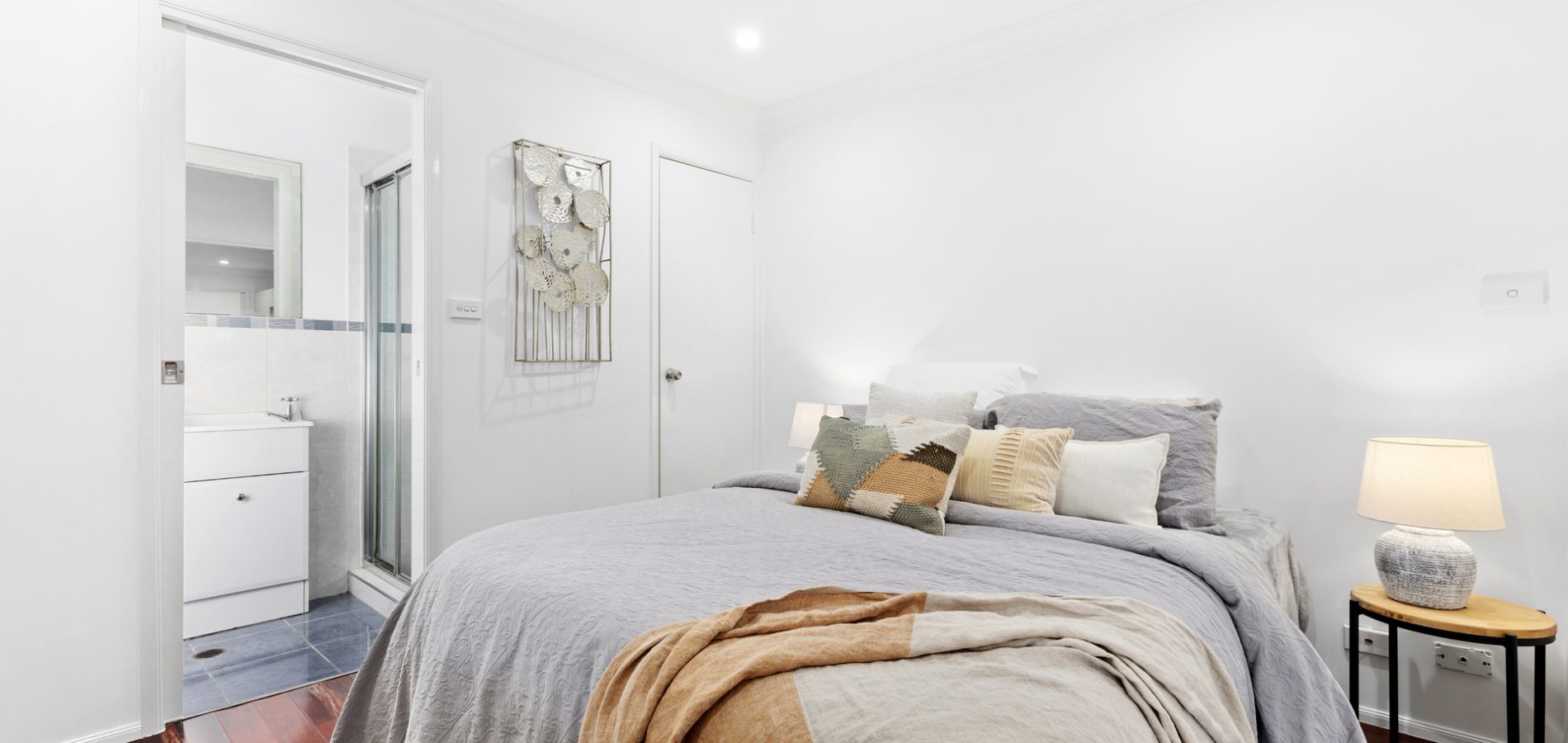 10A Parkland Avenue, Pendle Hill NSW 2145 - photo 14