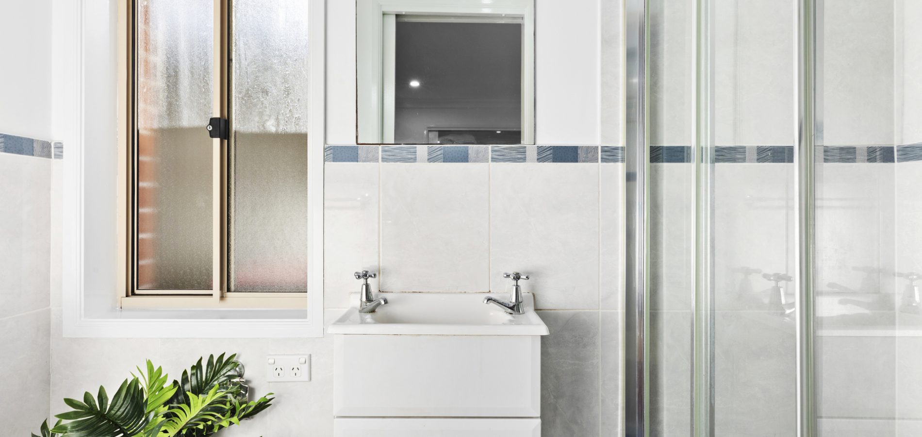 10A Parkland Avenue, Pendle Hill NSW 2145 - photo 19