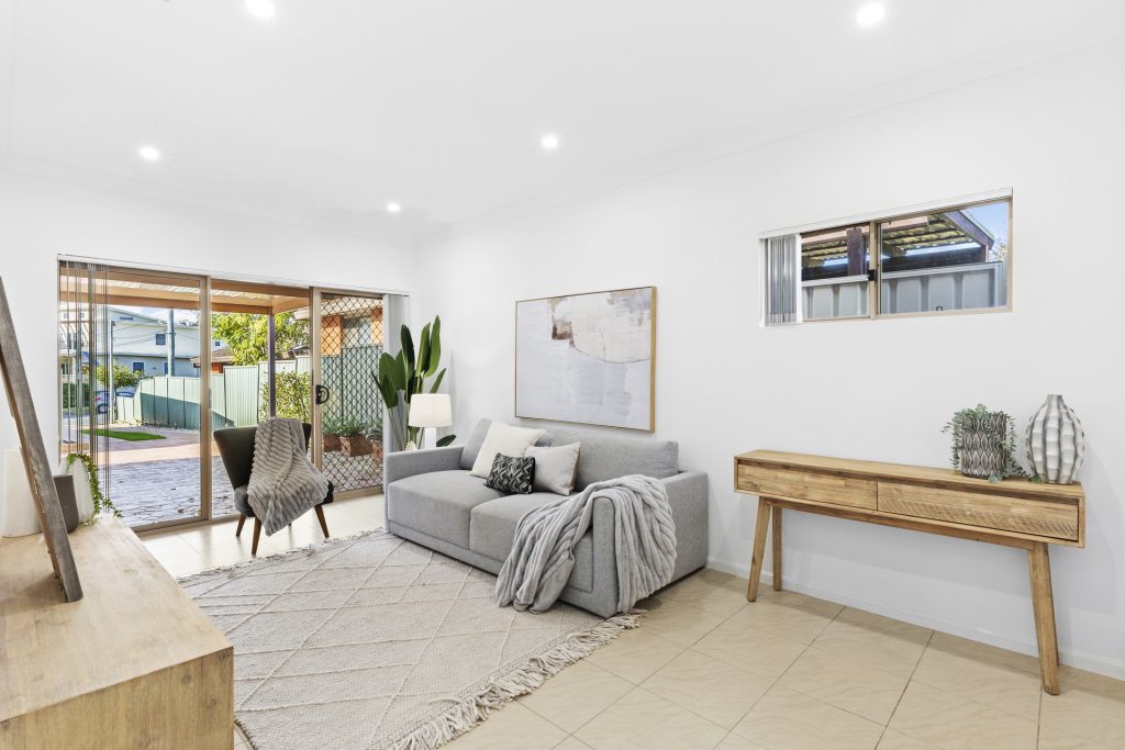 10A Parkland Avenue, Pendle Hill NSW 2145 - photo 7