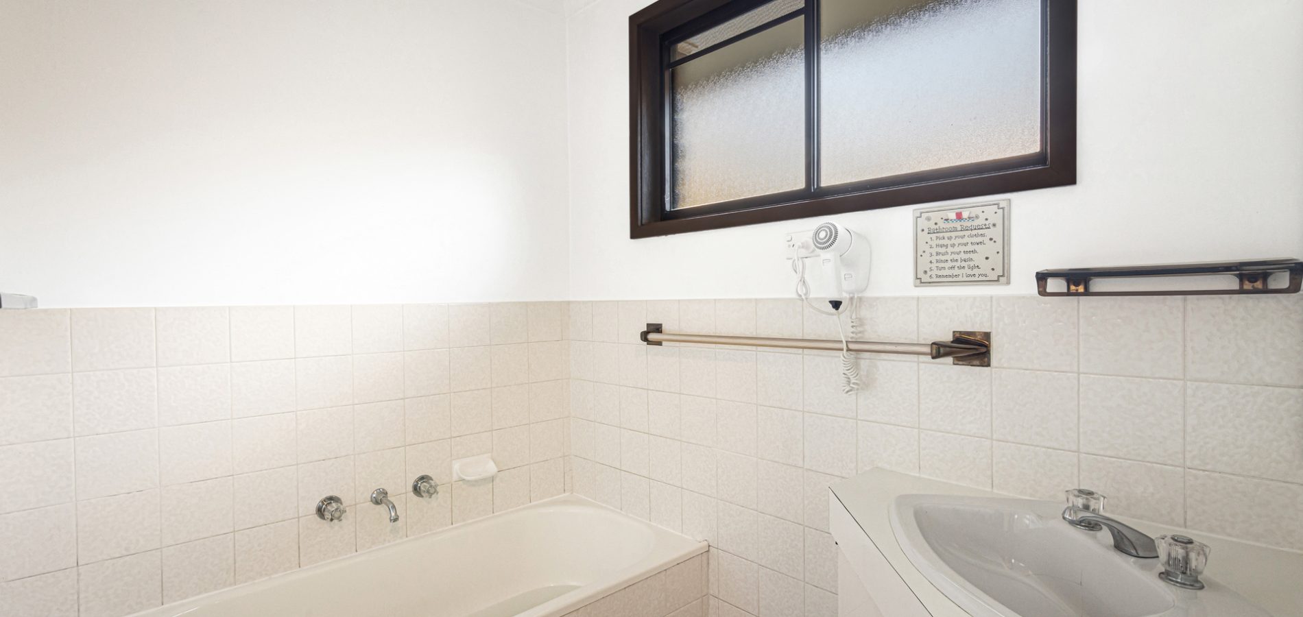 25 Plymouth Crescent, Kings Langley NSW 2147 - photo 8