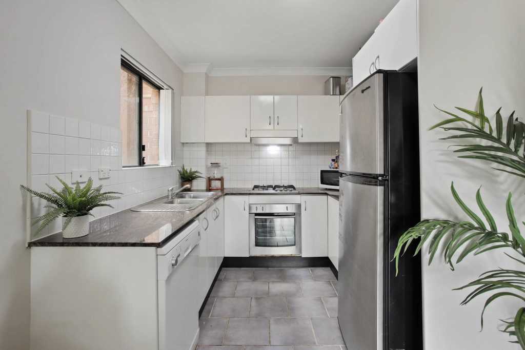 1/98 O'Connell Street, North Parramatta NSW 2151 - photo 4