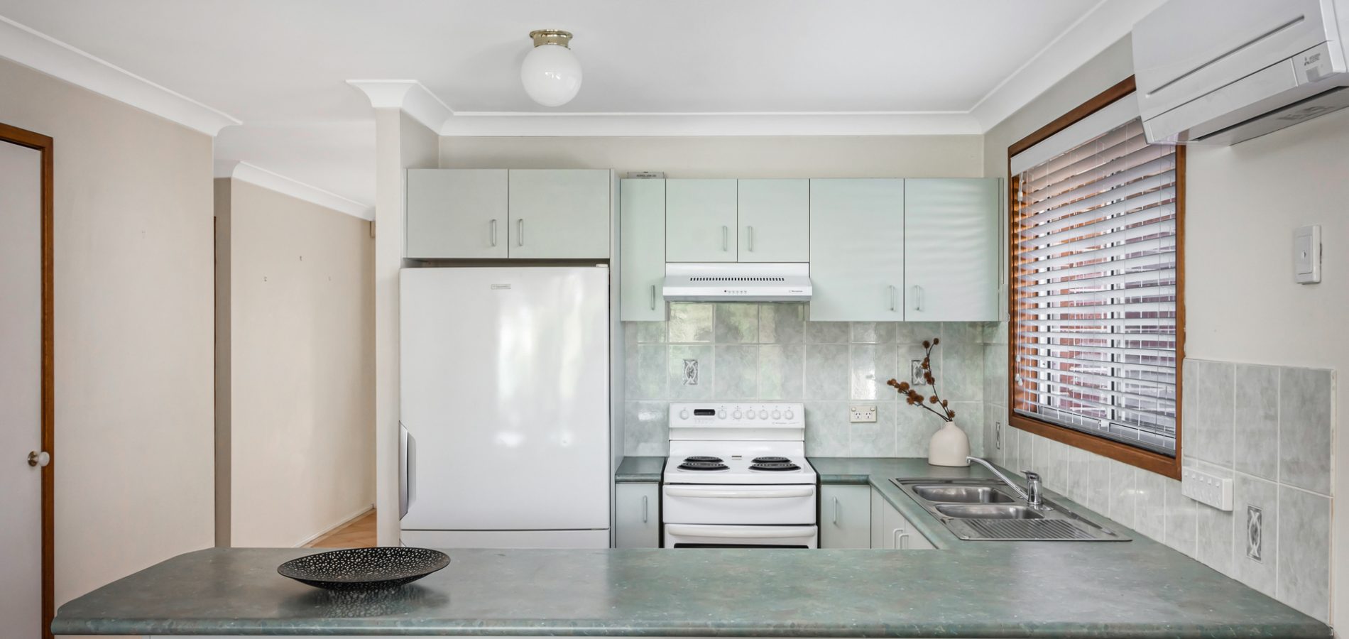 5 Venn Avenue, Lalor Park NSW 2147 - photo 3