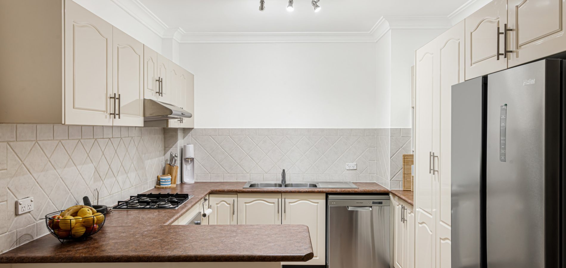 17/2-8 Hill Street, Baulkham Hills NSW 2153 - photo 4
