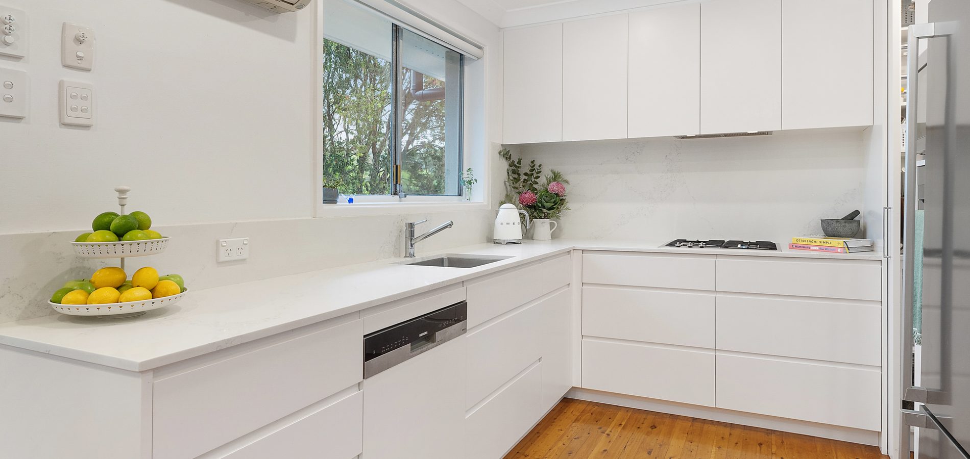 15 Rockley Avenue, Baulkham Hills NSW 2153 - photo 5