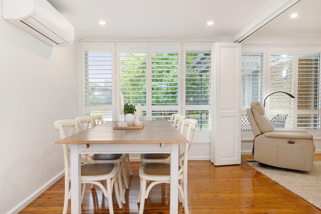 15 Rockley Avenue, Baulkham Hills NSW 2153 - photo 6