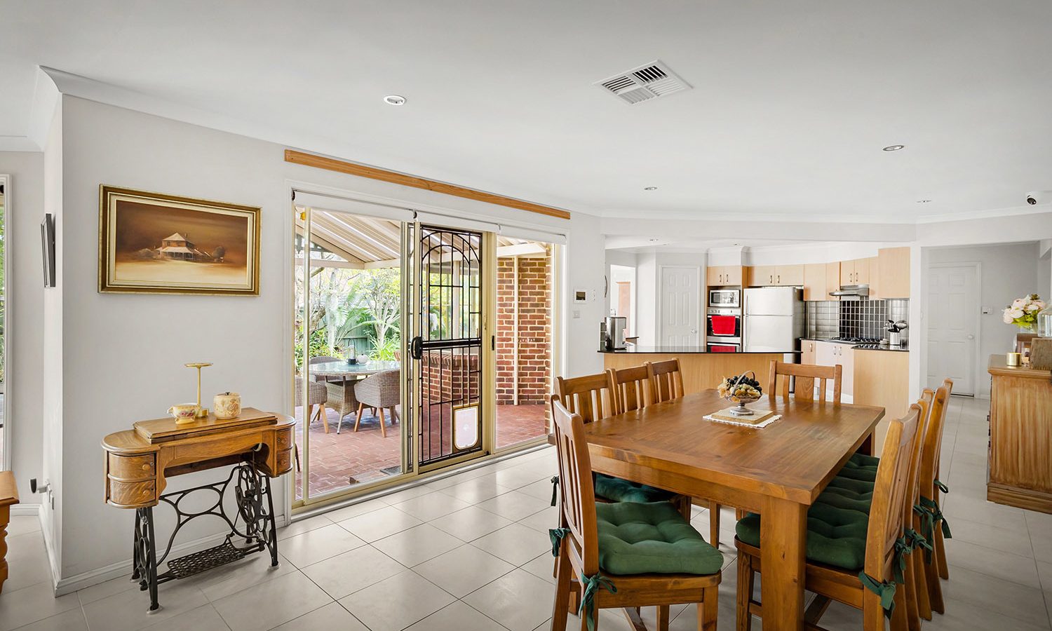7 Mardi Court, Kellyville NSW 2155 - photo 7