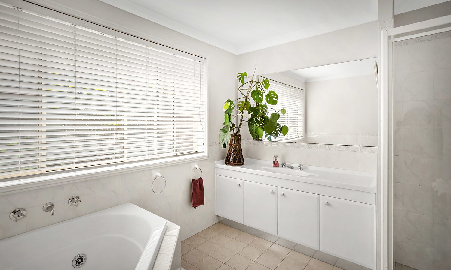 7 Mardi Court, Kellyville NSW 2155 - photo 9