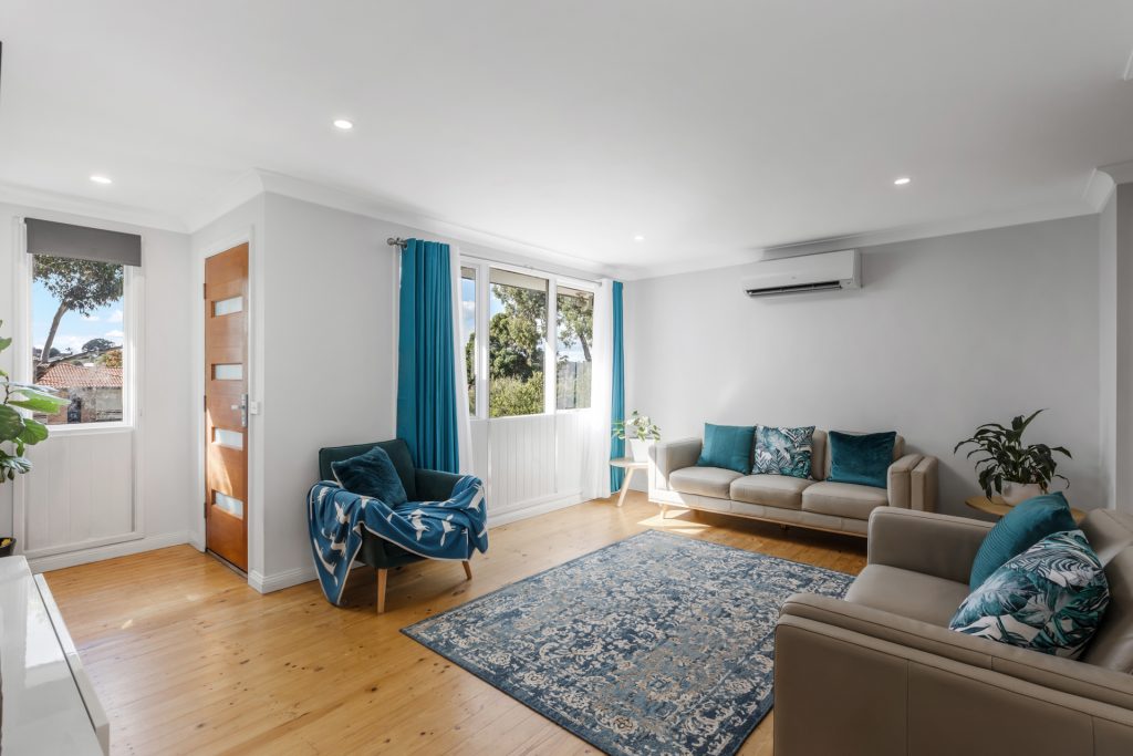 33 Sparman Crescent, Kings Langley NSW 2147 - photo 2