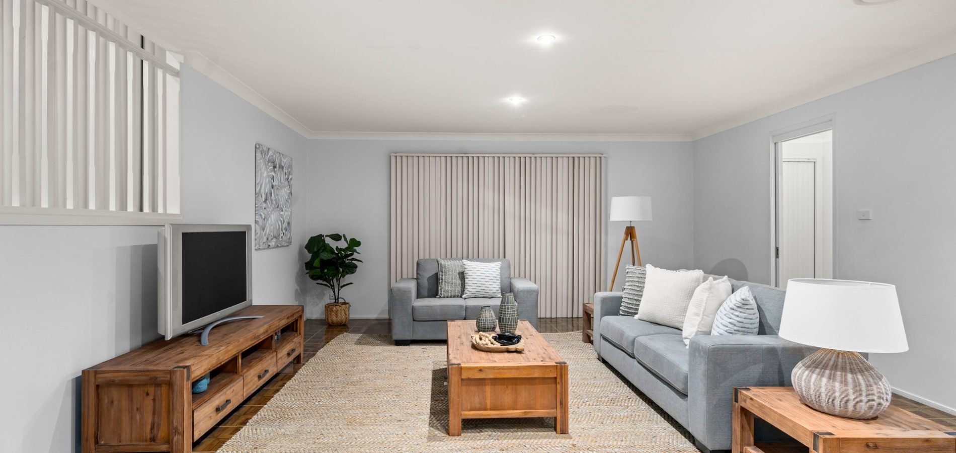38 Drysdale Circuit, Beaumont Hills NSW 2155 - photo 2