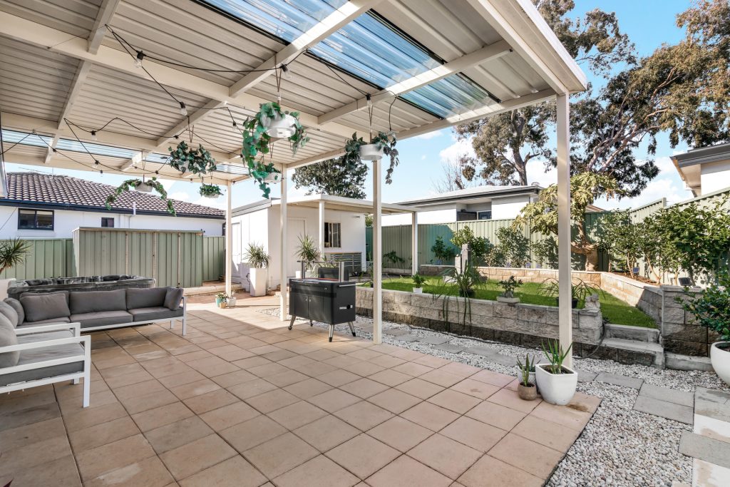 76 Gipps Road, Greystanes NSW 2145 - photo 9