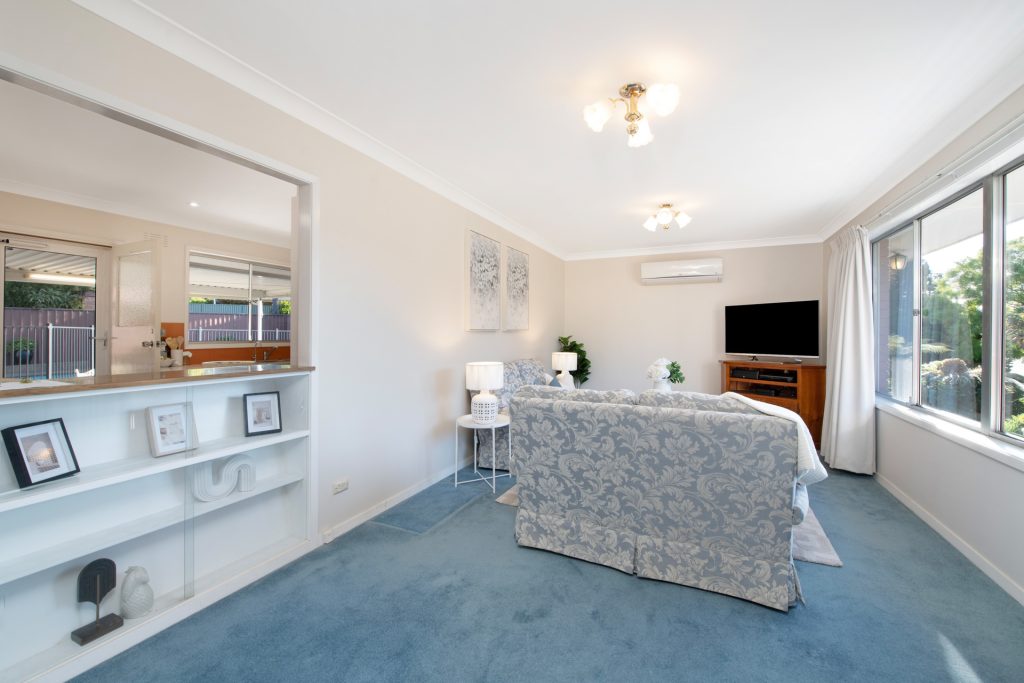 12 Munro Street, Baulkham Hills NSW 2153 - photo 4