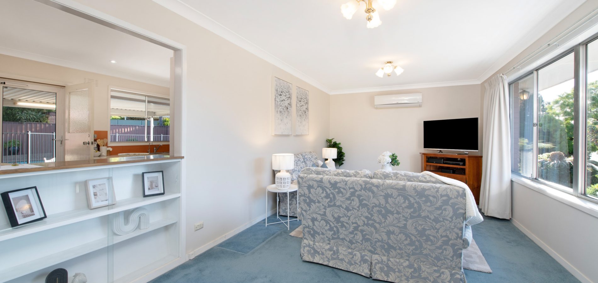 12 Munro Street, Baulkham Hills NSW 2153 - photo 4