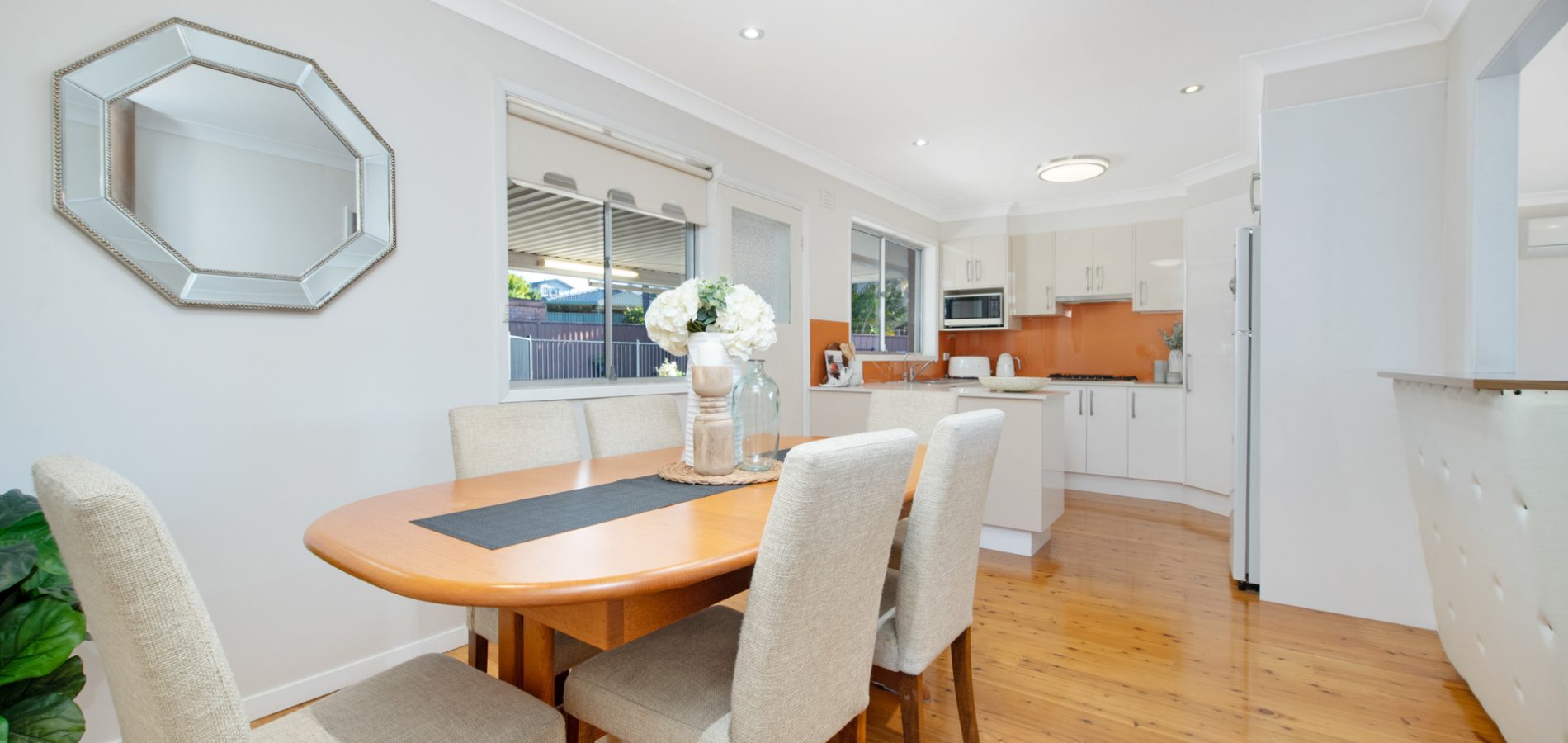 12 Munro Street, Baulkham Hills NSW 2153 - photo 6
