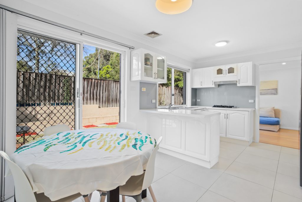 33/17 Conie Avenue, Baulkham Hills NSW 2153 - photo 4