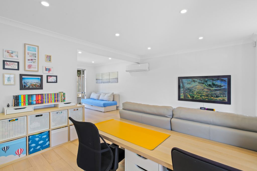 33/17 Conie Avenue, Baulkham Hills NSW 2153 - photo 5