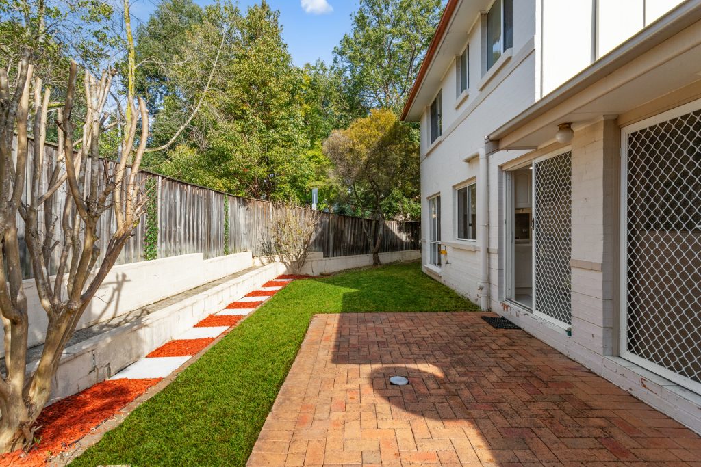 33/17 Conie Avenue, Baulkham Hills NSW 2153 - photo 6