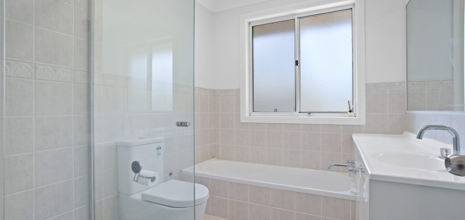 33/17 Conie Avenue, Baulkham Hills NSW 2153 - photo 7