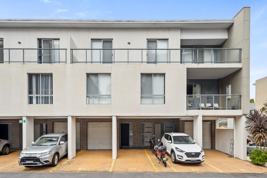 5/8F Myrtle Street, Prospect NSW 2148 - photo 8