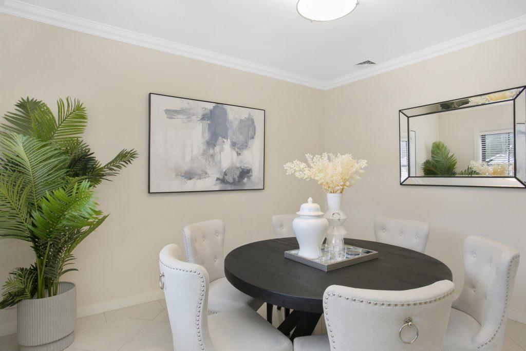 24 Applecross Avenue, Castle Hill NSW 2154 - photo 4