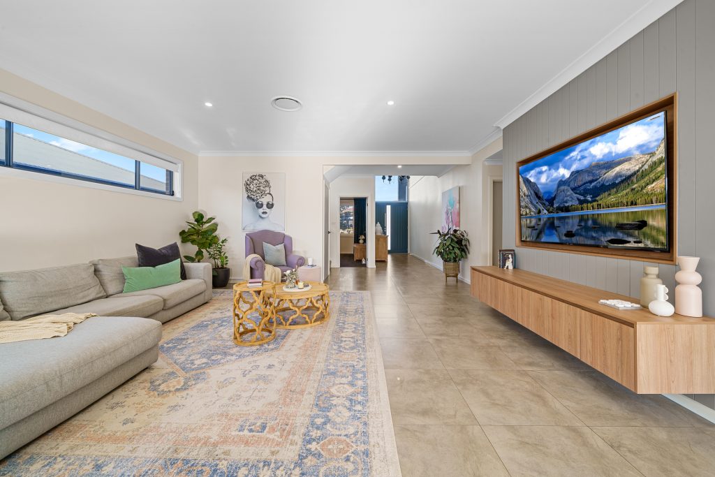 5 Mapleton Avenue, North Kellyville NSW 2155 - photo 8