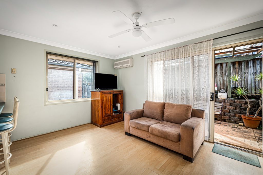 4/110 Spurway Street, Ermington NSW 2115 - photo 4