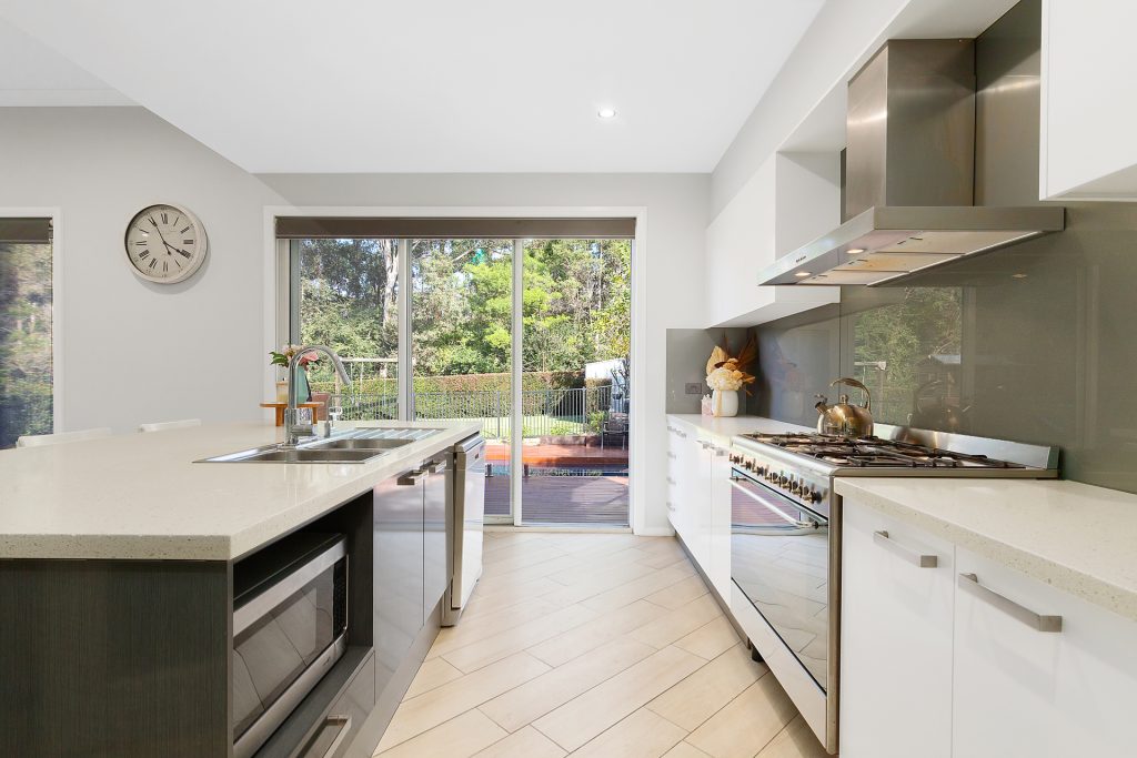 52 Appian Circuit, Baulkham Hills NSW 2153 - photo 5