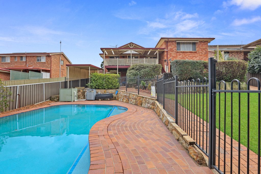 23 Mackillop Drive, Baulkham Hills NSW 2153 - photo 2