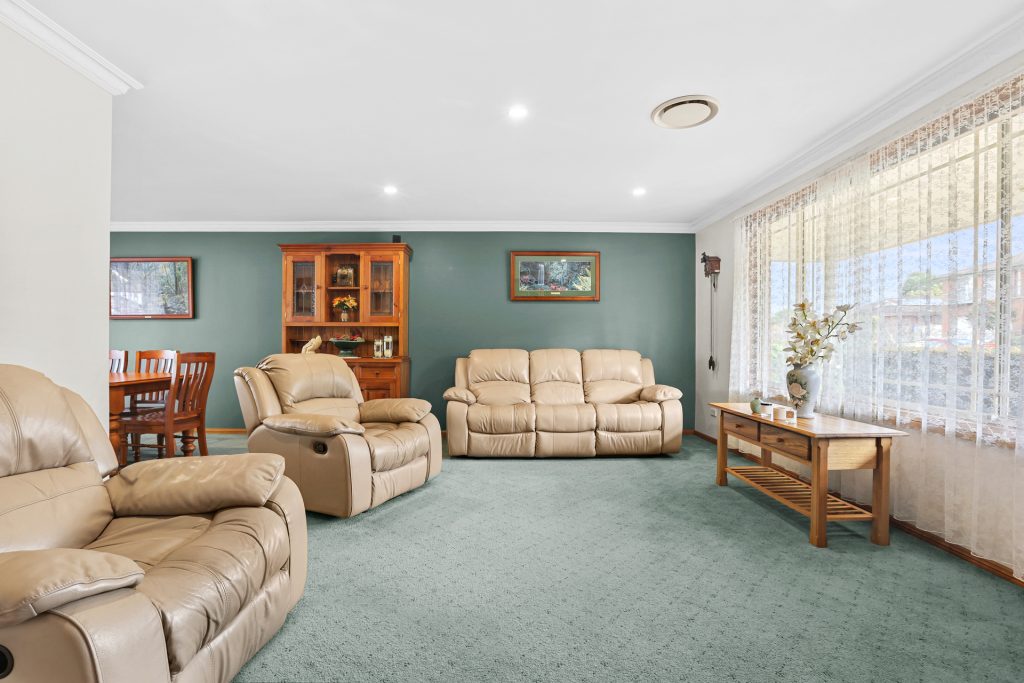 23 Mackillop Drive, Baulkham Hills NSW 2153 - photo 3