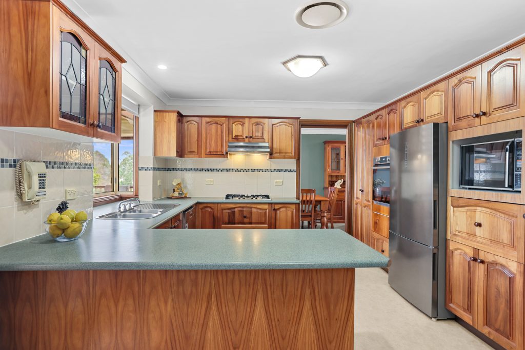 23 Mackillop Drive, Baulkham Hills NSW 2153 - photo 6