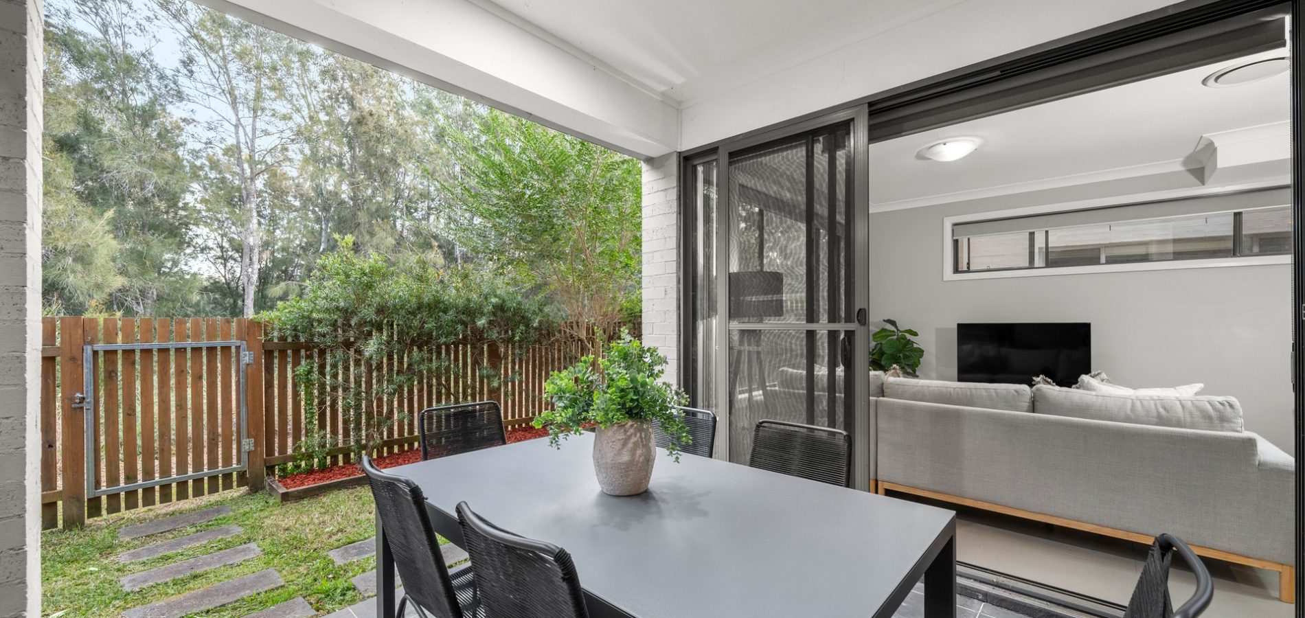 62 Caballo Street, Beaumont Hills NSW 2155 - photo 10