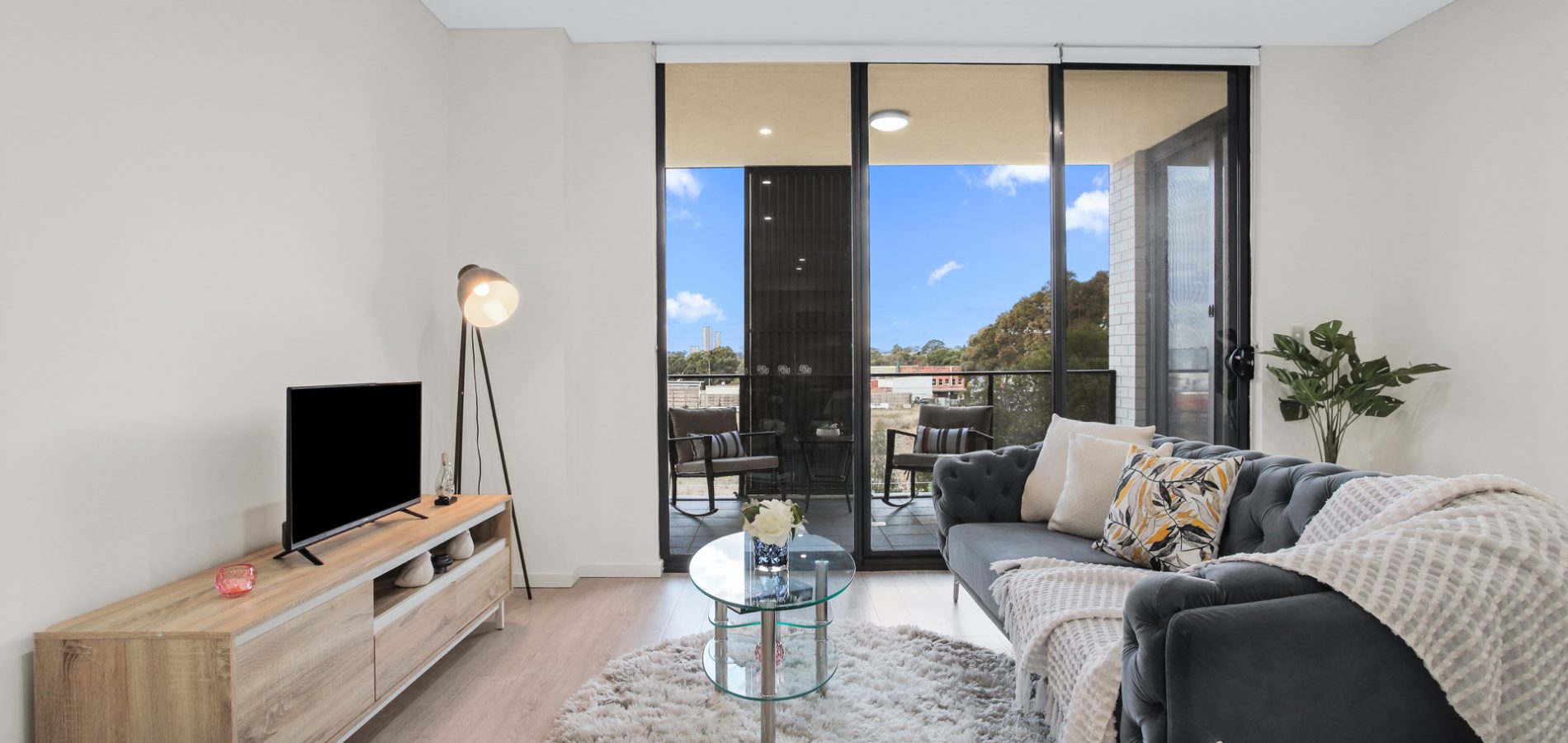 308/2 Garfield Street, Wentworthville NSW 2145 - photo 2