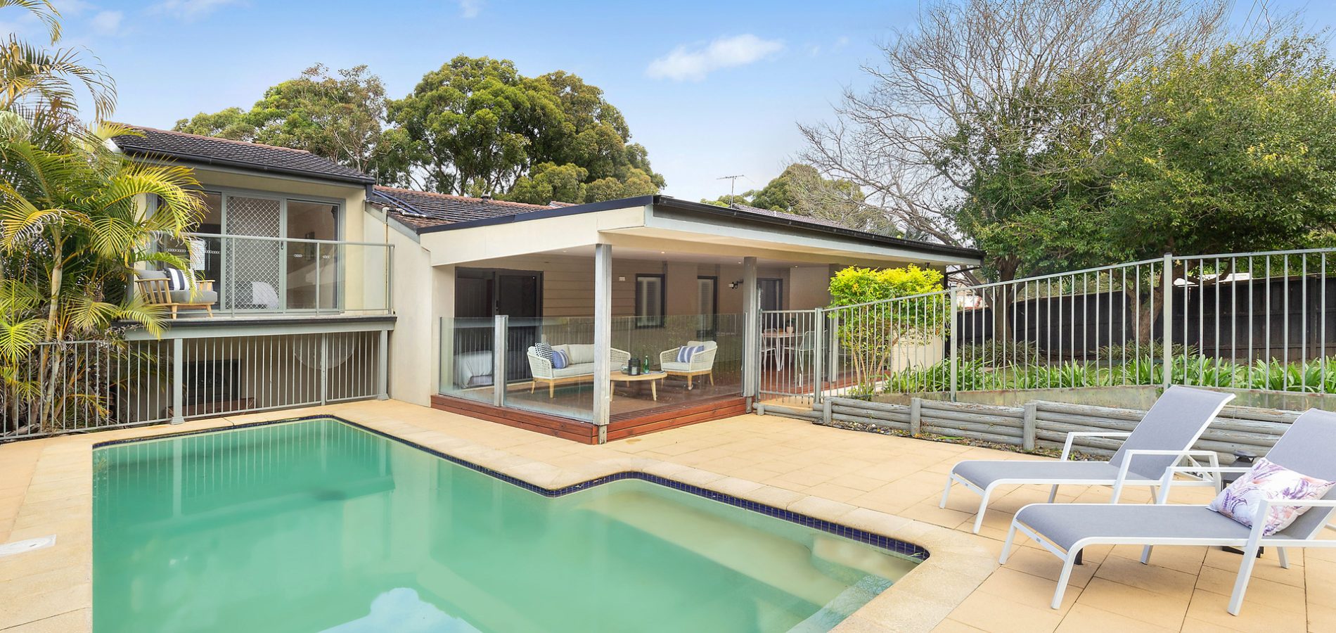 17 Tamarisk Crescent, Cherrybrook NSW 2126 - photo 2