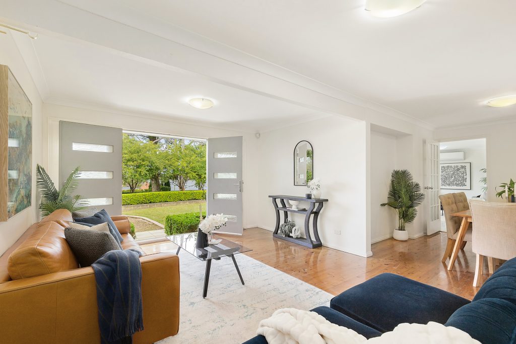 17 Tamarisk Crescent, Cherrybrook NSW 2126 - photo 3