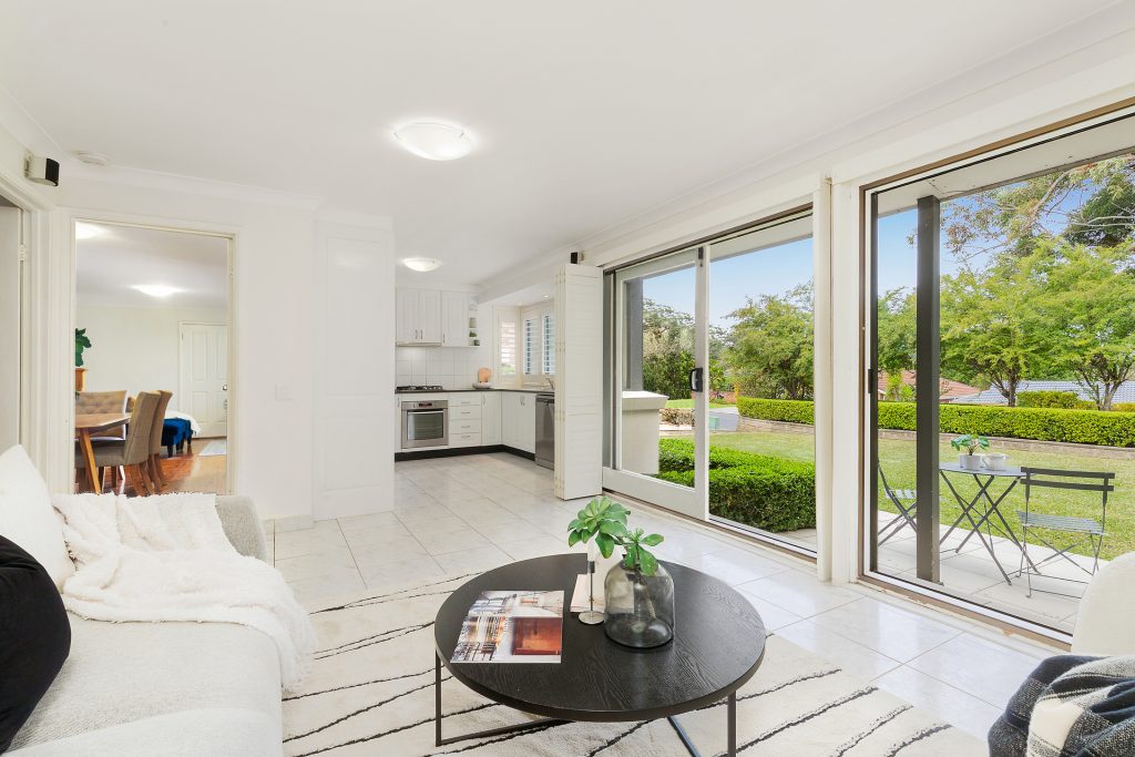 17 Tamarisk Crescent, Cherrybrook NSW 2126 - photo 4